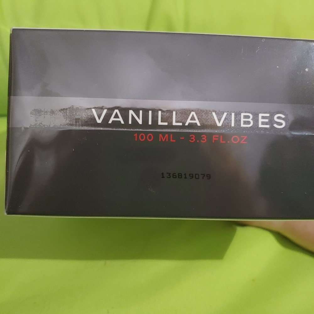 Juliette Has a Gun Vanilla Vibes New 3.3 oz